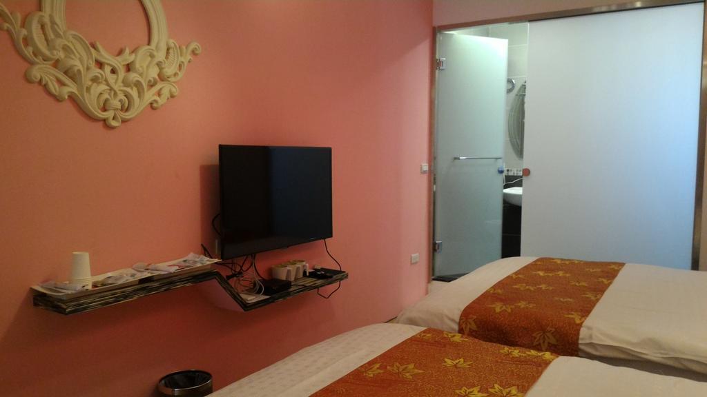 Hotel Eight View Luodong Exterior foto